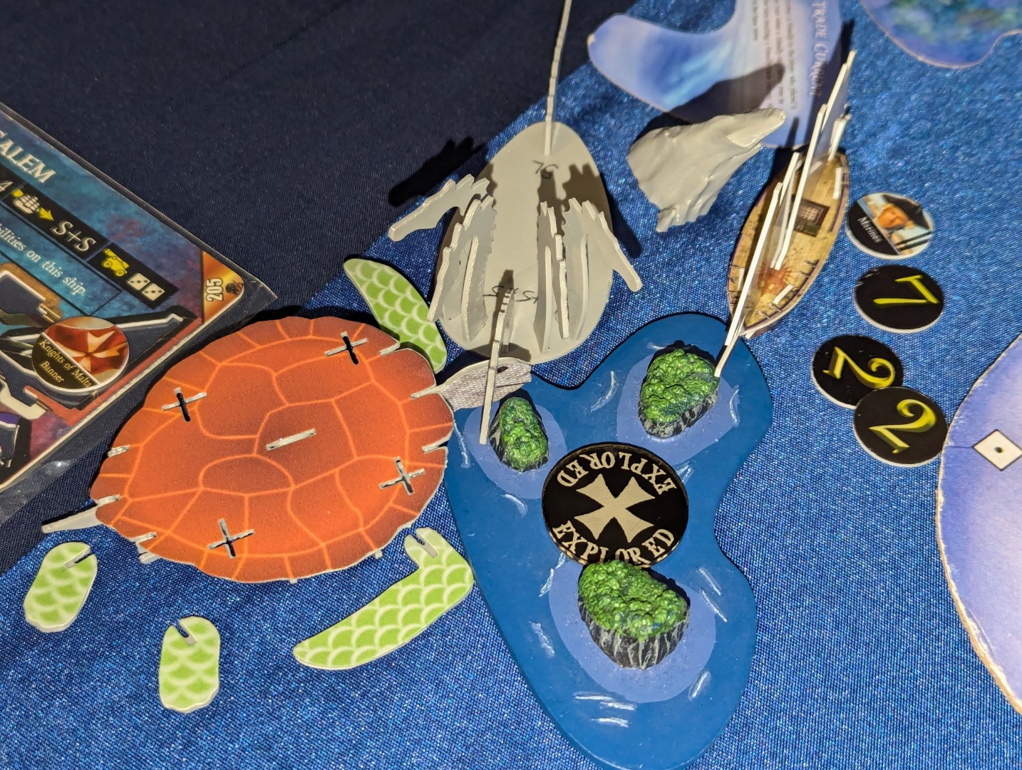 Hydra rams giant turtle